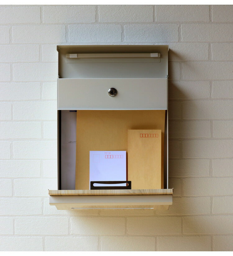 壁掛けポスト 鍵付き 郵便ポスト 確認窓付き 木目 A4サイズ 錆びにくい レターパック 大きめ投函口 大容量 フロントオープン式 ガルバナイズド加工 郵便受け 北欧 シンプル おしゃれ(代引不可)