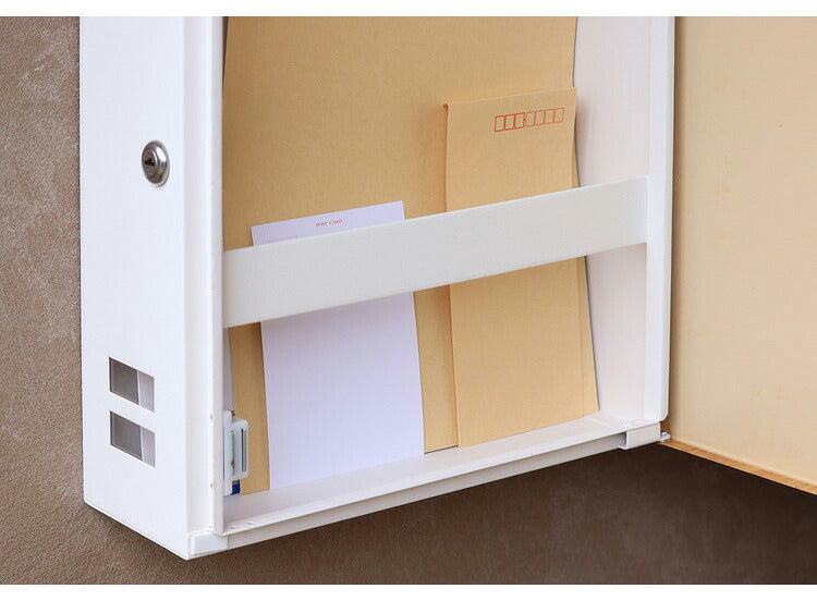 壁掛けポスト メールボックス 郵便ポスト 郵便受け ポスト 玄関 木目 ブラウン ホワイト スリット窓 シリンダー錠 木目調 デザインポスト レトロ コンパクト スタイリッシュ(代引不可)