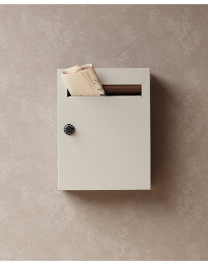 壁掛けポスト 鍵付き ダイヤルロック 錆びにくい ガルバナイズド加工 郵便ポスト 郵便受け おしゃれ 北欧風 木目 西海岸風 ヴィンテージ風 北欧 おしゃれ 人気 韓国インテリア(代引不可)