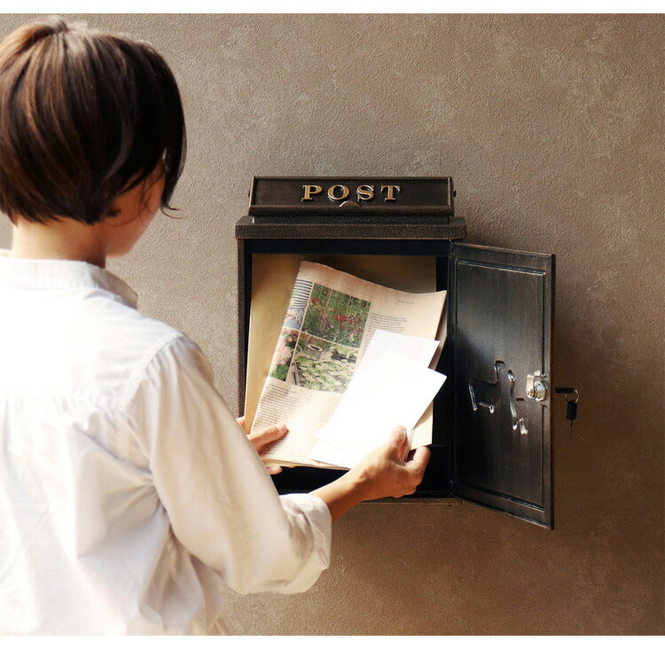 壁掛けポスト 鋳物製 鹿 郵便ポスト アンティーク風 鋳物 A4サイズ レターパック 大きめ 大容量 横開き扉 鋳造加工 ブロンズ グリーン ブラウン 郵便受け ヴィンテージ シンプル レトロ おしゃれ(代引不可)