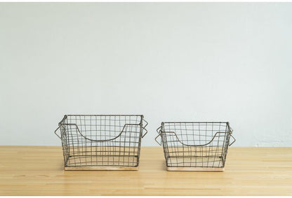 アンティーク調 ワイヤーバスケット Lサイズ シンプル スチール おしゃれ 北欧 かわいい 底板 天然木使用 一人暮らし 雑貨 雑貨入れ 収納(代引不可)