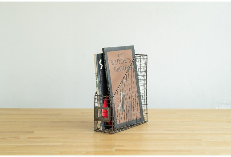 A4ファイルスタンド ワイヤー 軽量 ヴィンテージ アンティーク調 経年変化 本棚 ブックスタンド ファイル 収納 デスク整理(代引不可)