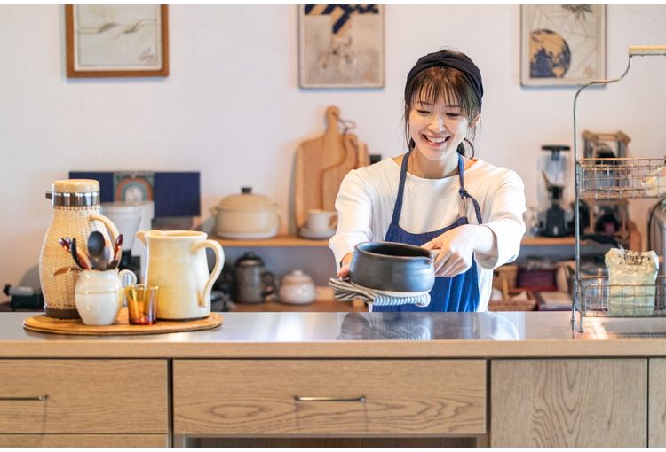 ワイズ 幅60cm 観音開きタイプ カウンター キャビネット 日本製 天然木 木製 おしゃれ シンプル 北欧 かわいい 新生活 一人暮らし(代引不可)