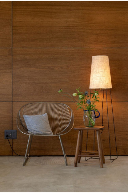 スツール 椅子 角型 スクエアスツール 天然木 木製 シンプル おしゃれ 北欧 モダン コンパクト いす イス ブラウン ウレタン塗装 リビング キッチン(代引不可)