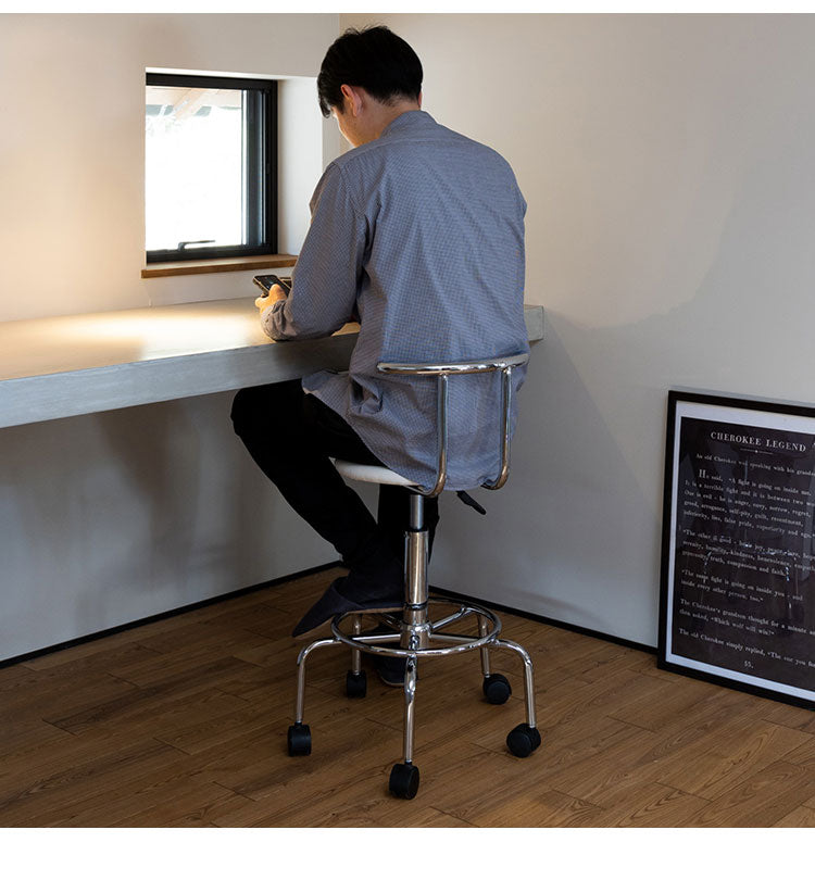 カウンターチェア シンプル レザー調 おしゃれ バーチェア 椅子 いす イス ブラック ホワイト ガス圧昇降 フットレスト背もたれ(代引不可)