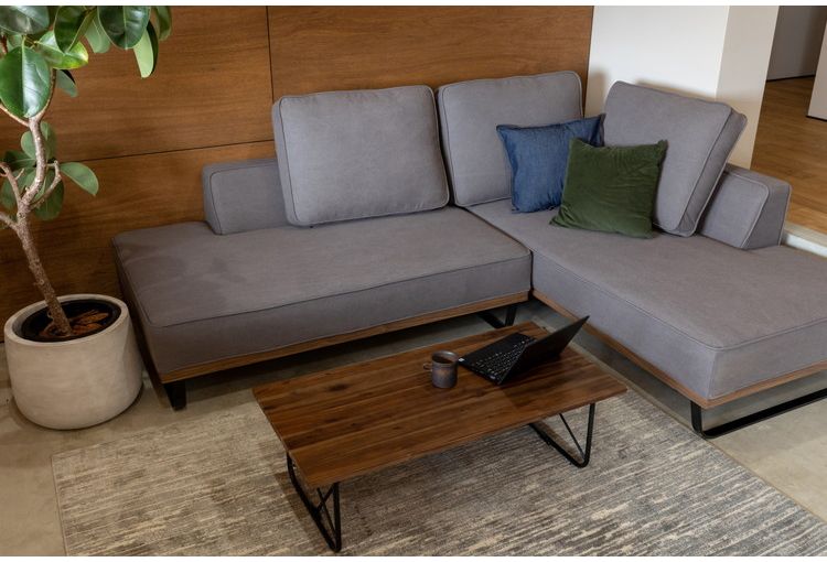 ローテーブル 幅100cm シンプル 長方形 天然木 木製 おしゃれ 北欧 アイアン脚 ウレタン塗装 スリム リビングテーブル 寝室 一人暮らし 新生活(代引不可)