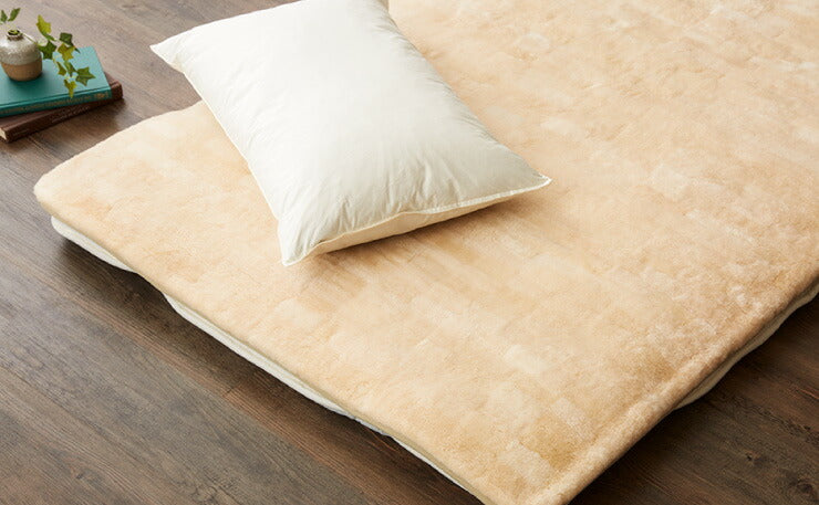 丸八真綿 敷きパッド ファーパッド オーストラリア産 原皮使用 100×200cm ムートン シングル 毛皮 ラムファー ファートン ベッドパット 天然 羊毛 体圧分散 おしゃれ かわいい あったか 北欧風 冬 保温 吸湿 撥水 シック(代引不可)