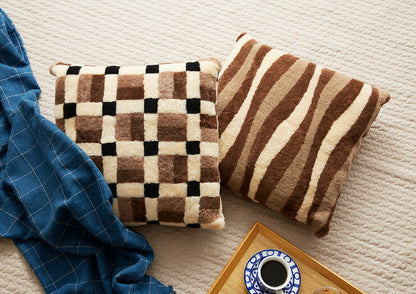 天然素材 ムートン100％ クッション 40×40cm 羊毛クッション 大きい リサイクル おしゃれ かわいい 丸八真綿 座布団 ソファー 背当て 産後 椅子 SDGs リビング 淡い 北欧 韓国インテリア ファートン シートクッション