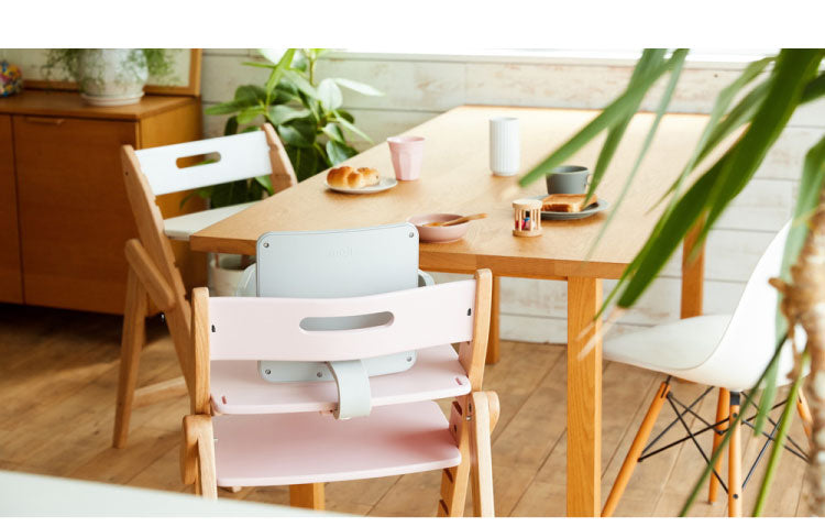 moji モジ ベビーチェア イッピー ノーブル YIPPY NOVEL オーク材 ドイツ生まれのハイチェア 折りたたみ ハイチェア キッズチェア ダイニングチェア 高さ調節 子供椅子 赤ちゃん イス 3年保証(代引不可)