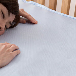 ひんやり冷却シーツ ダブル 接触冷感ネオクール素材使用