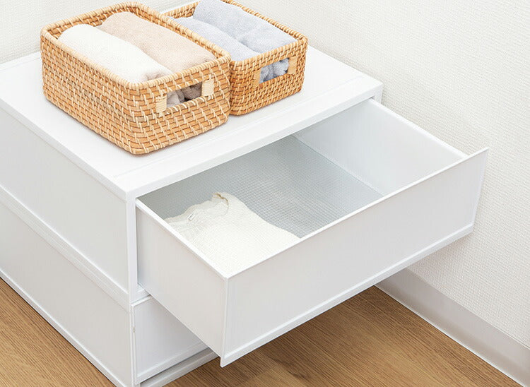 防虫引き出しシート 防虫 40×360cm アルミタイプ 防カビ 収納シート タンスシート 棚シート タンス用 引き出し用 服 洋服 収納棚 棚敷きシート 収納 フリーカット 保護 日本製 HC 東和産業