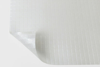 食器棚シート ホワイト 奥行30cm×500cm 消臭 食器 シート 消臭 抗菌 防カビ 食器棚 キッチンシート キッチン シンク下 引き出し 棚 引き出しシート フリーカット 収納 棚板保護 日本製 東和産業