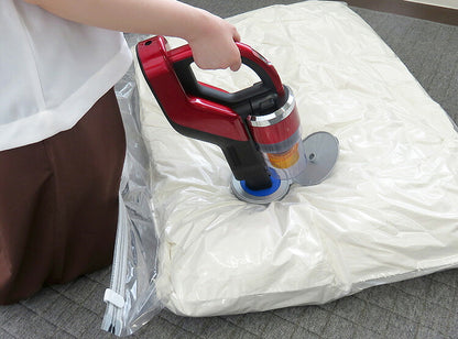 スティック掃除機対応 布団圧縮袋 Mサイズ 圧縮袋 ふとん ふとん圧縮袋 布団圧縮 バルブ付 布団収納 袋 ふとん収納袋 冬用 冬物 布団収納 東和産業