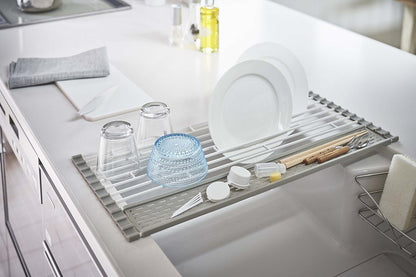 山崎実業 折り畳み水切り プレート Plate シリコーントレー付き S ホワイト