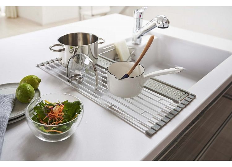 山崎実業 折り畳み水切り プレート Plate シリコーントレー付き S ホワイト