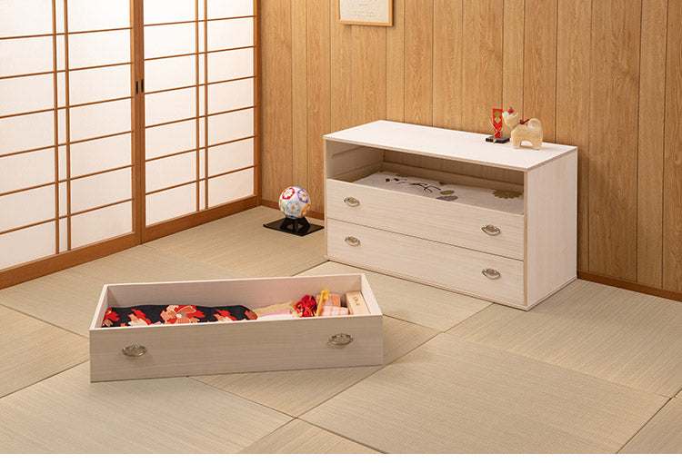 シルバー取っ手が華やかな桐クローゼットチェスト 幅99.5 奥行44 高さ61cm 3段タイプ キャスター付き 生地仕上げ 日本製 完成品(代引不可)