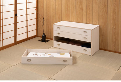 シルバー取っ手が華やかな桐クローゼットチェスト 幅99.5 奥行44 高さ61cm 4段タイプ キャスター付き 生地仕上げ 日本製 完成品(代引不可)