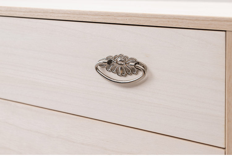 シルバー取っ手が華やかな桐クローゼットチェスト 幅99.5 奥行44 高さ61cm 4段タイプ キャスター付き 生地仕上げ 日本製 完成品(代引不可)