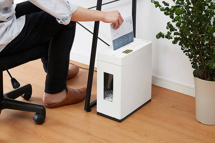 シュレッダー 電動シュレッダー 静音タイプ 電動 家庭用 クロスカット A4 CD DVD クレジットカード ES550CDW ホワイト