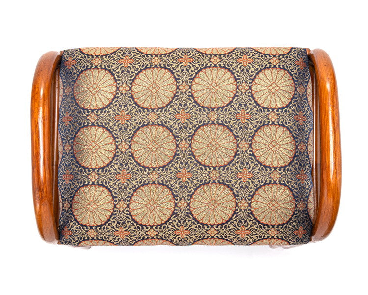 仏前用 ラタン スタッキングチェア 天然籐 金襴座椅子 積み重ね イス 椅子 チェア 座椅子 ラタンチェア 籐 スタッキング 仏壇 和室 法事 仏前 おつとめ 1脚 収納 コンパクト(代引不可)