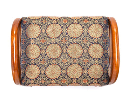 仏前用 ラタン スタッキングチェア 天然籐 金襴座椅子 積み重ね イス 椅子 チェア 座椅子 ラタンチェア 籐 スタッキング 仏壇 和室 法事 仏前 おつとめ 1脚 収納 コンパクト(代引不可)