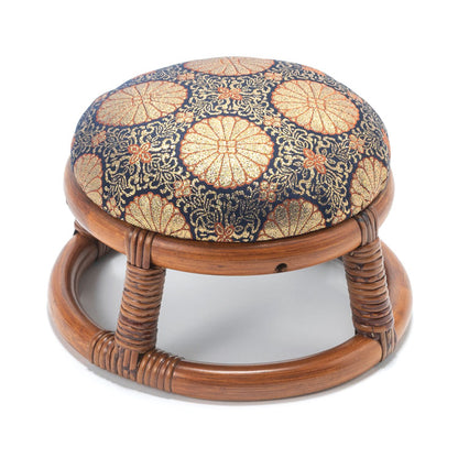 仏前用 ラタン 丸型 ミニスツール 天然籐 金襴正座椅子 イス 椅子 チェア 正座椅子 ラタンチェア 籐 仏壇 和室 法事 仏前 1脚 コンパクト スツール(代引不可)