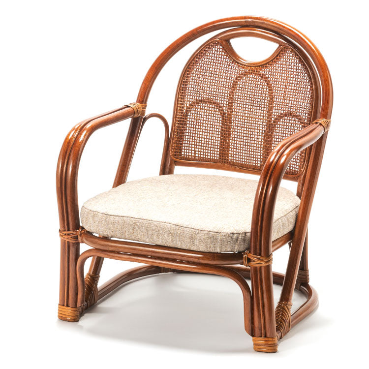 椅子 ラタン チェア 肘掛け付き 背もたれ付き ラタン座椅子ロー 籐 天然素材 丈夫 しなやか 通気性 年中快適 軽量 クッション付き 滑り止め 和風 和室 ゆったり リラックス(代引不可)