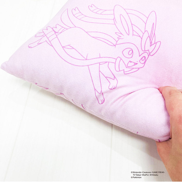 ポケモン マスコット付きまくら ピカチュウ イーブイ カビゴン ニンフィア 枕 取っ手付き 持ち手付き ポケットモンスター キャラクター 可愛い かわいい 男の子 女の子 子供 子ども プレゼント ギフト(代引不可)