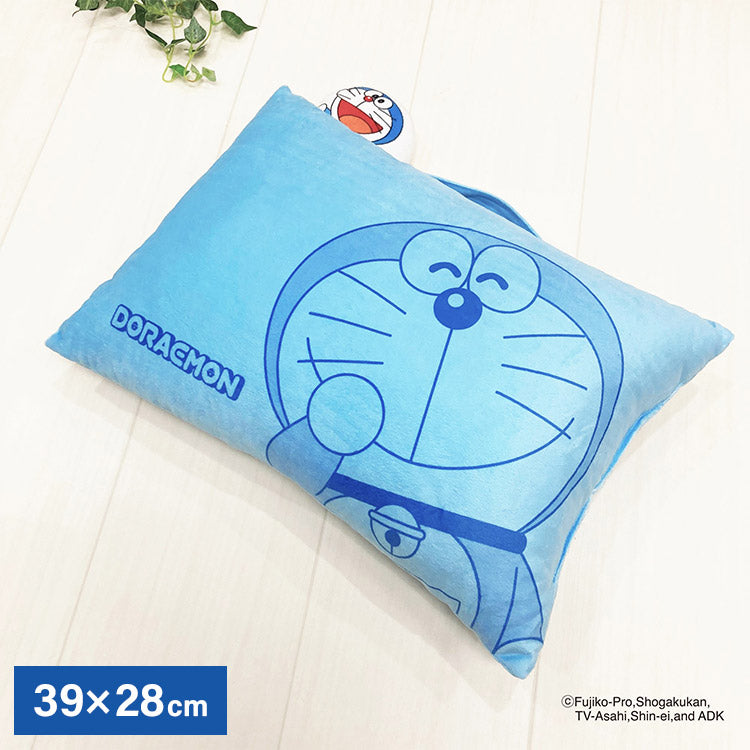 ドラえもん マスコット付きまくら 枕 取っ手付き 持ち手付き キャラクター 可愛い かわいい 男の子 女の子 子供 子ども プレゼント ギフト(代引不可)