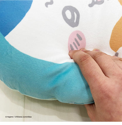 ちいかわ ダイカットクッション ちいかわ ハチワレ ウサギ 大きめサイズ 背当てクッション 抱き枕 キャラクター 可愛い かわいい マスコット プレゼント(代引不可)