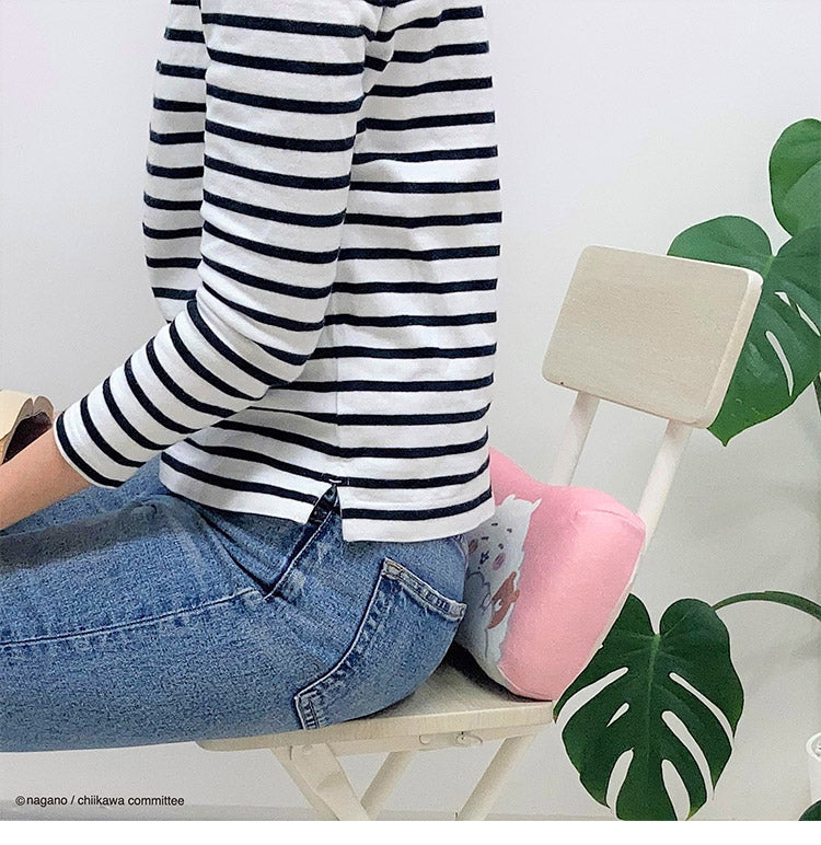 ちいかわ ミニリラックスピロー ちいかわ ハチワレ ウサギ お昼寝枕 ミニ枕 小さめサイズ 低反発 腰当てクッション キャラクター 可愛い かわいい マスコット プレゼント(代引不可)