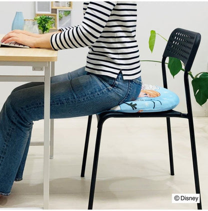 冷感シートクッション アナと雪の女王 円形 クッション マイクロ生地 ふんわり 通年使用可 接触冷感シリーズ ディズニー かわいい おしゃれ プレゼント ギフト 座布団 アナ エルサ オラフ(代引不可)