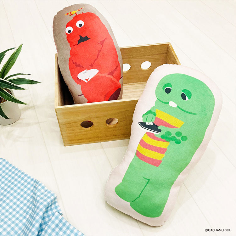 ダイカットクッション ガチャピン ムック キャラクター かわいい こども ジュニア 子ども キッズ プレゼント 贈り物 ギフト 男の子 女の子 クリスマス 誕生日 幼稚園 保育園(代引不可)