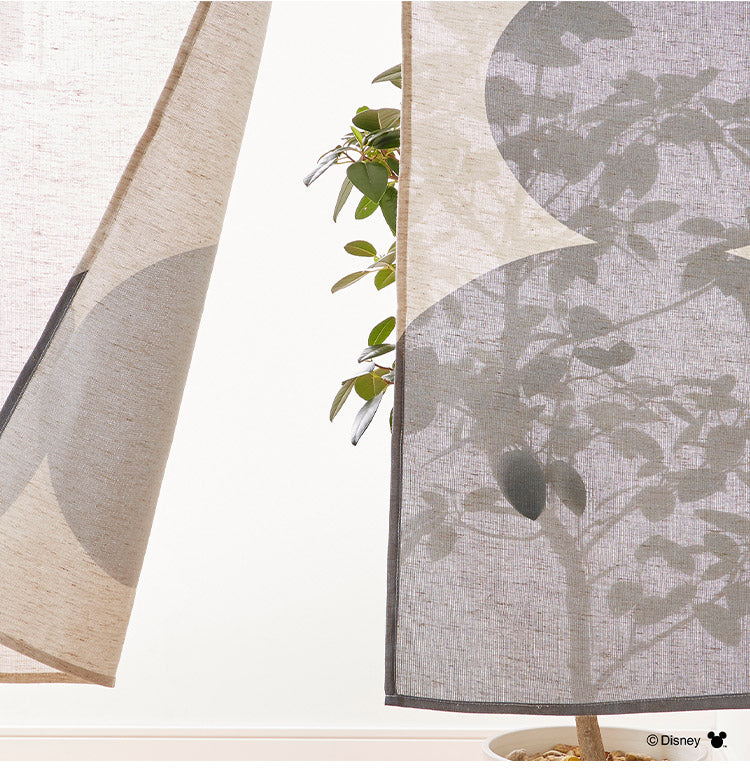 ディズニー のれん 幅85 丈150 ミッキーマウス くまのプーさん ベージュ ピンク 間仕切り カーテン のれん 可愛い かわいい Disney キャラクター(代引不可)