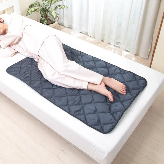 日本産 オーラ岩盤 キルト 極 半身浴 グレー