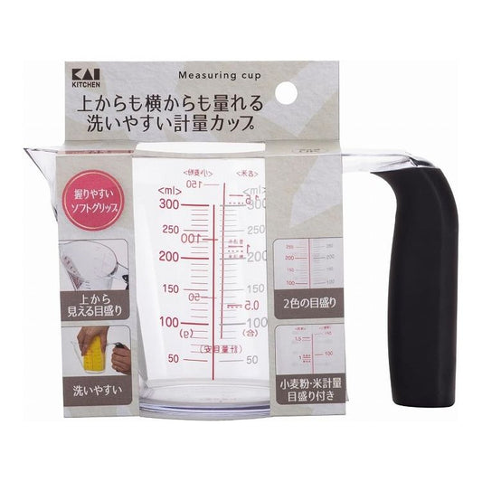 貝印 Kai Kitchen 上から量れる計量カップ 300ml DH-8127 上からも横からも見て量れる(代引不可)