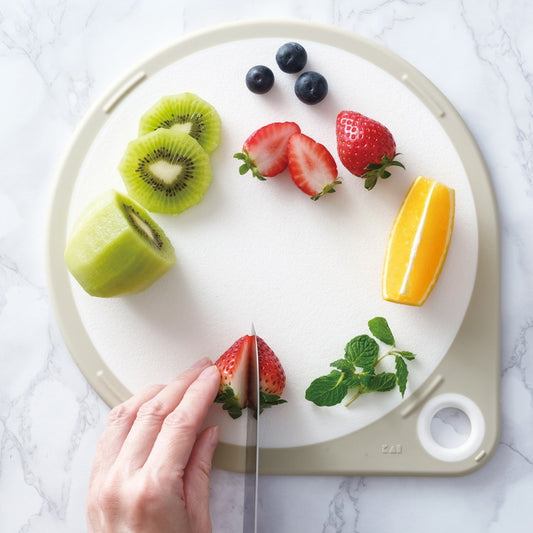 貝印 まるいまな板 25cm ホワイト AP5327(代引不可)