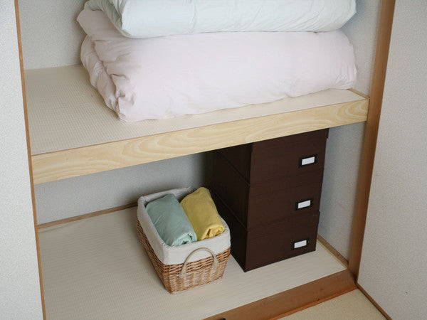 【3個セット】 ワイズ ズレにくい 防虫 押入れシート 無地 ベージュ 押入れシート ズレにくい 防虫シート 虫よけ 消臭 防カビ(代引不可)