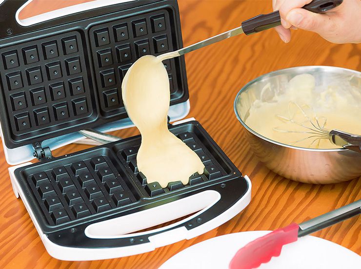 Wワッフルメーカー ワッフル オリジナルレシピ付き コンパクト お菓子 ホームパーティー KDHS-008W