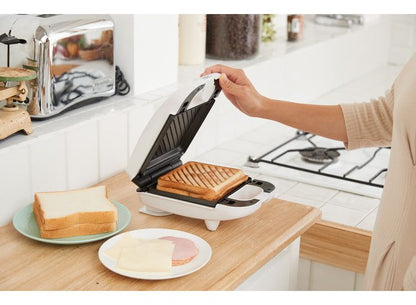 マルチサンドメーカー シングル 3in1 ホットサンド パンケーキ ワッフル 洗える 耳まで焼ける ホットサンドメーカー プレート3種 フッ素樹脂加工 調理器具 コンパクト キッチン KDHS-011W D-STYLIST