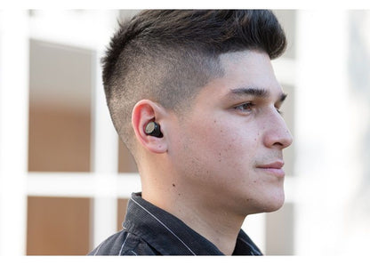 ワイヤレスイヤホン Bluetooth 完全独立型 トゥルーワイヤレスイヤホン apt-Xコーデック対応 高音質AAC 最大40時間再生 ブラック 長時間 マイク 通話 イヤーピース4サイズ プレゼント TW-04E