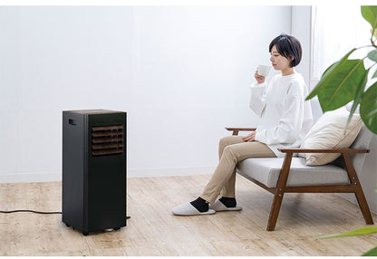 オートルーバー付 ポータブルエアコン airmove 移動式 クーラー 冷風 送風 除湿 室温設定 冷房 工事不要 キャスター タイマー 風量2段階 リモコン 自動開閉 家庭用 QUADS クワッズ