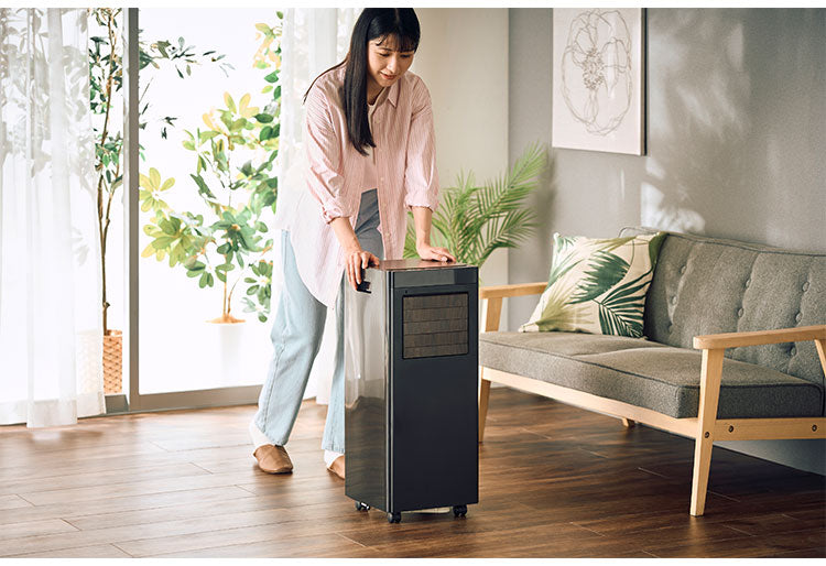 オートルーバー付 ポータブルエアコン airmove 移動式 クーラー 冷風 送風 除湿 室温設定 冷房 工事不要 キャスター タイマー 風量2段階 リモコン 自動開閉 家庭用 QUADS クワッズ