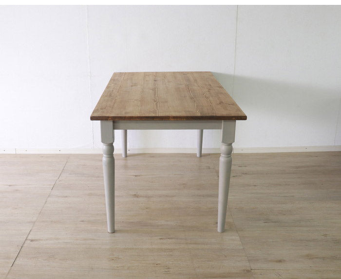 ダイニングテーブル 北欧調 幅135cm アンティーク調 組立品 机 グレー ホワイト欧米 パイン材 ダイニング おしゃれ フレンチカントリー 天然木 無垢 木製 ラベンダー(代引不可)