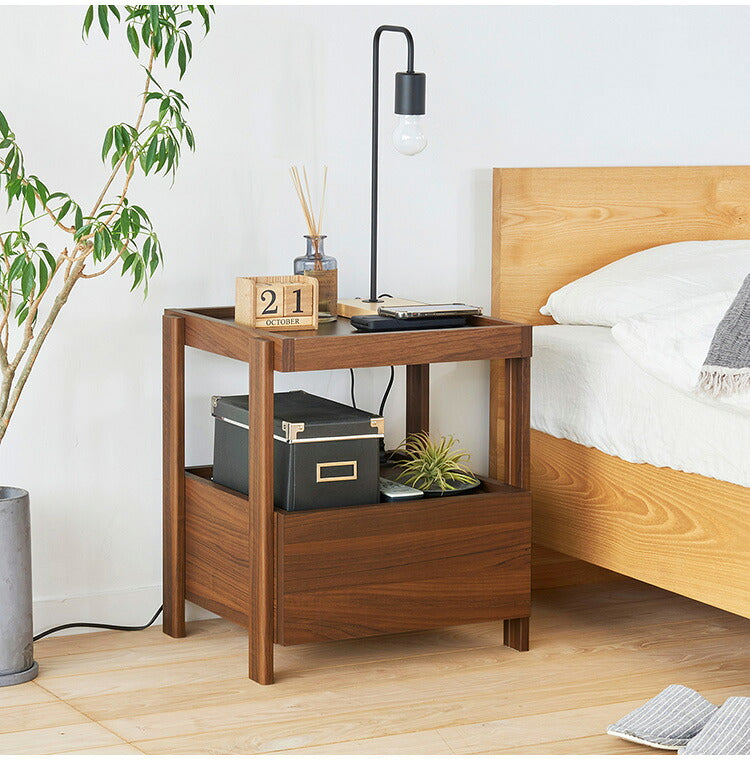 サイドテーブル ナイトテーブル 幅45cm 高さ51cm ベッドサイド ソファサイド 引出付き コンセント付 メラミン天板 チルフィル CHI-5045H 白井産業 コンセント付き 2口コンセント ナチュラル ブラウン