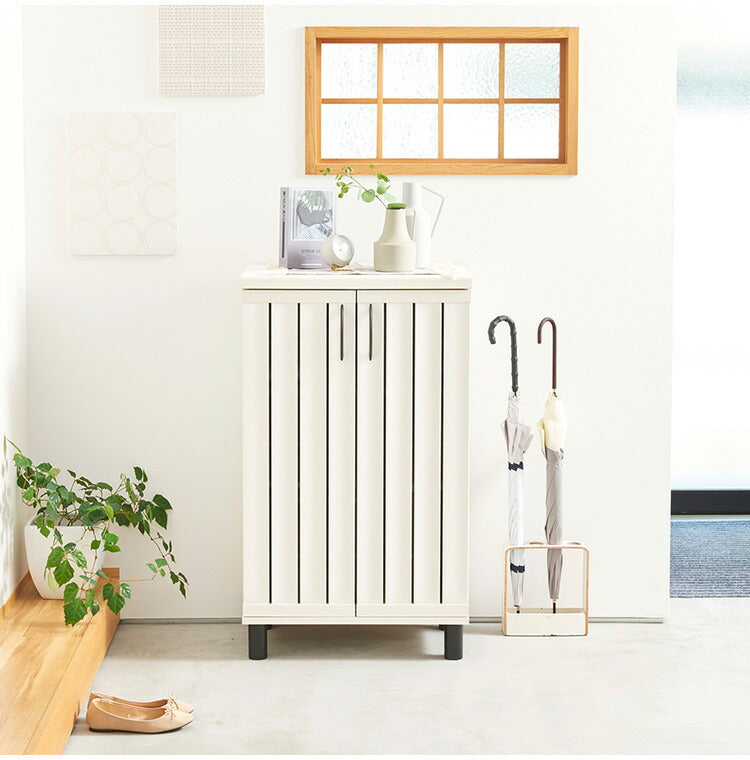 白井産業 下駄箱 シューズボックス 幅60cm 高さ103cm ホワイト 白木目 通気性 約18足収納 スリット扉 靴箱 玄関収納 シューズラック ガルバートン GBP-1060D