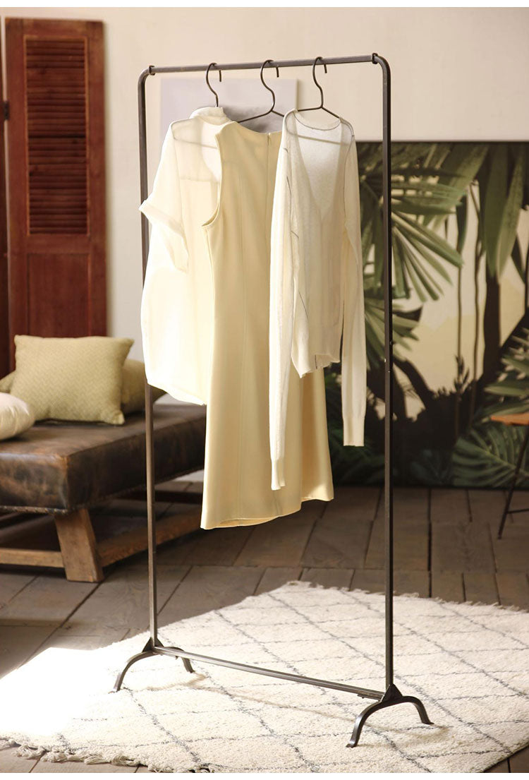 アイアン ハンガーラック シンプル おしゃれ 幅71cm 高さ144cm 軽量 2.8kg スリム ディスプレイ コートハンガー 衣類収納 洋服掛け 省スペース コンパクト ショップ 店舗 什器 ジョセフアイアン