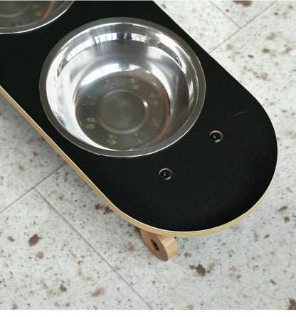 フードボウル 完成品 幅58.5cm Lサイズ ペット用食器 ペット用品 エサ皿 食器台 フードスタンド 食事台 食器台 ご飯台 エサ台 えさ台 食器スタンド 犬用 猫用 ペット用 スケートボード(代引不可)