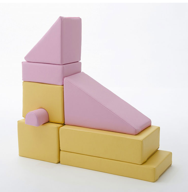 積み木 クッション 8個セット 日本製 ブロック 積み木クッション ベビー キッズ 保育園 託児所 プレイルーム おもちゃ セット(代引不可)