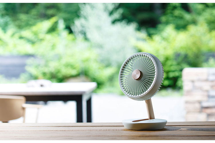 スリーアップ 充電式 木目調 デスクファン 壁掛け可 折りたためる 持ち運べる コードレス 卓上 静音 USB充電 コンパクト 小型 ミニファン デスクフォールディングファン DF-T2126 THREEUP